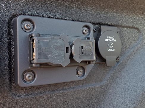 Used 2024 RAM 3500 Laramie w/ Safety Group image 20