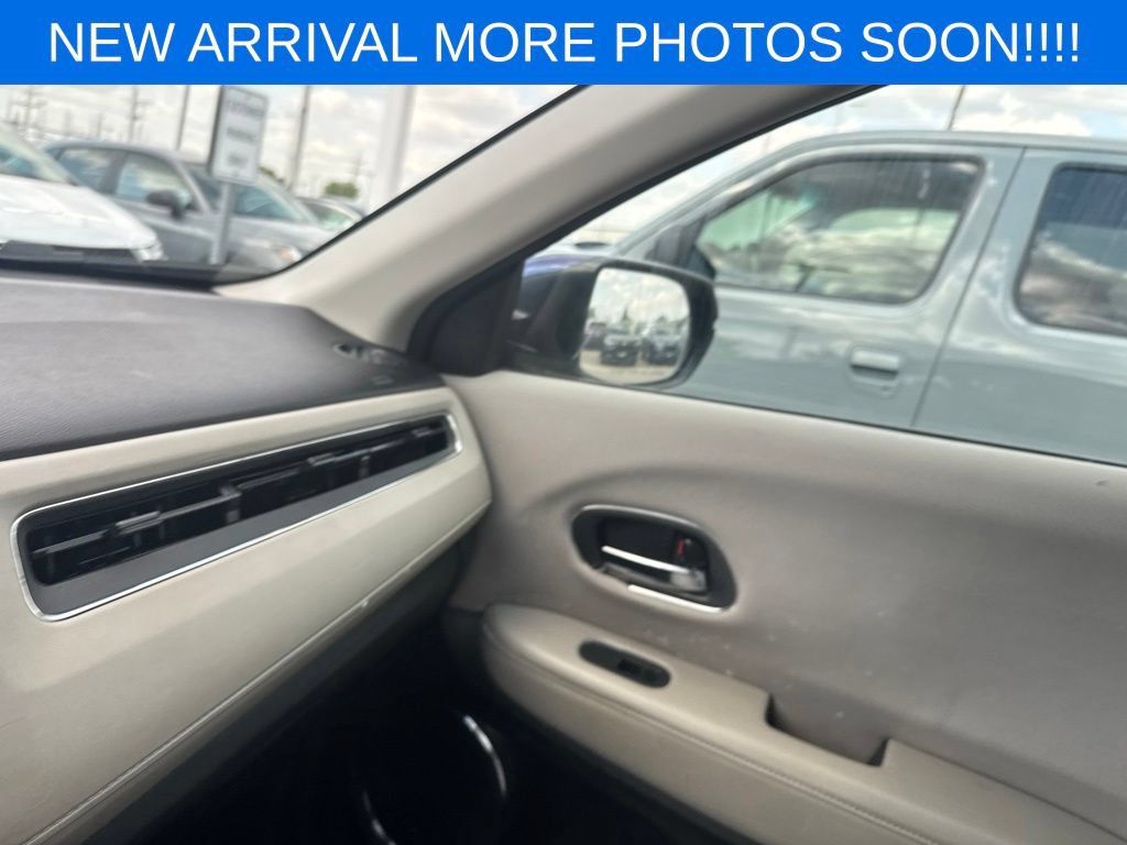 Used 2016 Honda HR-V EX image 9
