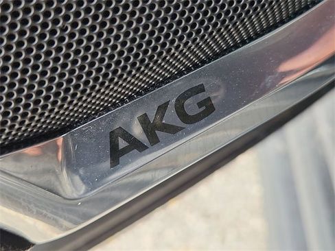 Used 2024 Cadillac Escalade ESV Sport w/ Touring Package image 25