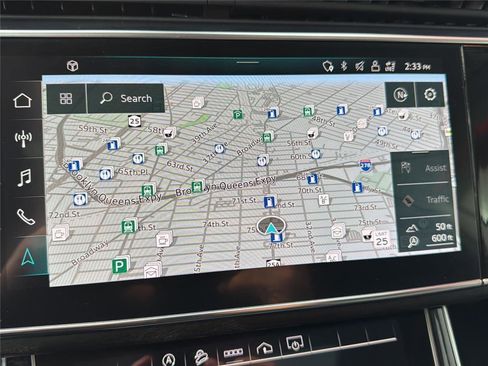 Used 2022 Audi Q8 Premium Plus w/ Premium Plus Package image 16