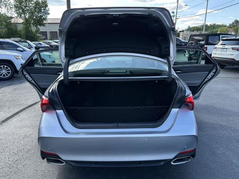 Used 2019 Toyota Avalon Limited w/ Advanced Safety Package FWD image 32