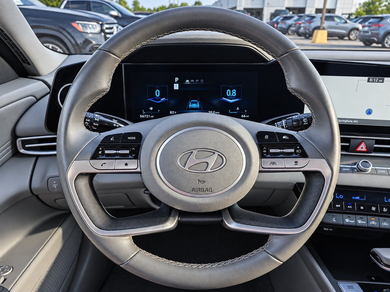 Used 2025 Hyundai Elantra SEL FWD image 19