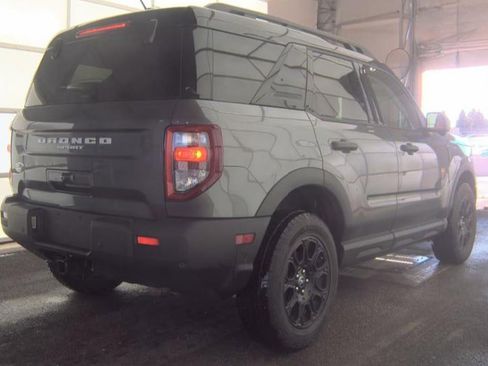 Used 2025 Ford Bronco Sport Badlands image 3