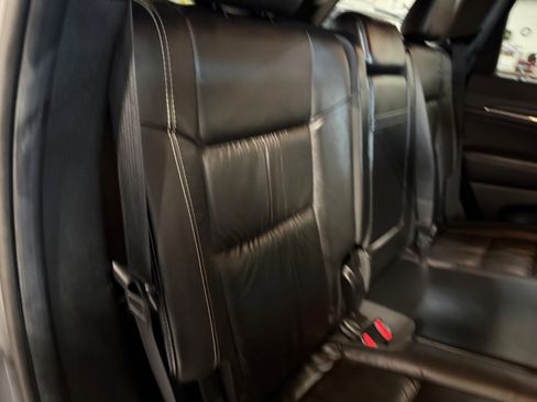 Used 2014 Jeep Grand Cherokee Limited AWD/4WD image 19