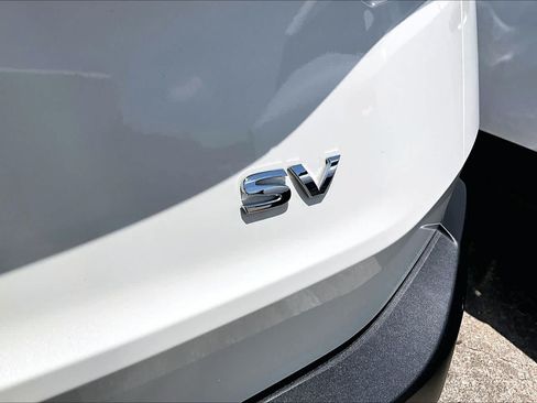 Certified 2023 Nissan Rogue SV FWD image 10