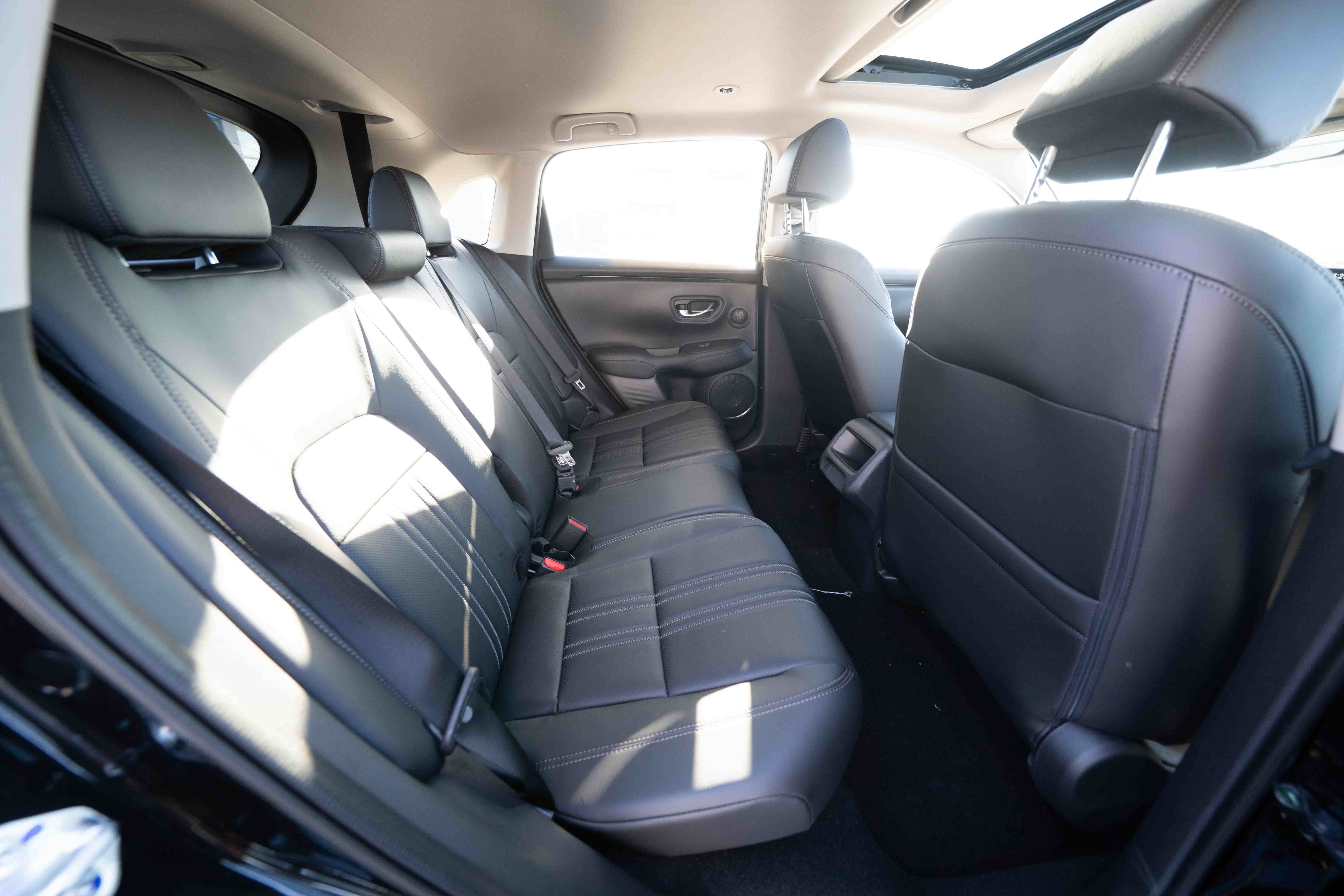 New 2027 Honda HR-V EX-L image 25