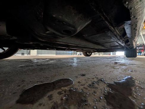 Used 2009 Saturn Aura XR FWD image 12