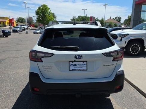 Used 2023 Subaru Outback Premium AWD/4WD image 4
