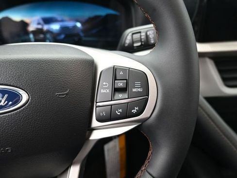 New 2026 Ford Explorer Active image 16