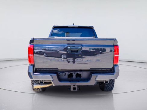 Used 2025 Toyota Tacoma SR5 RWD image 7
