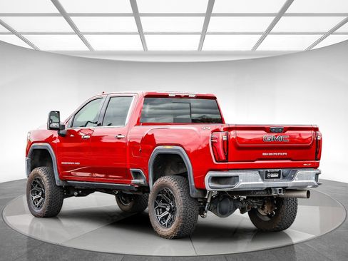 Used 2024 GMC Sierra 2500 SLT w/ SLT Premium Package image 2