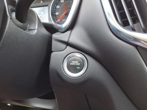 Used 2024 Chevrolet Equinox LT AWD/4WD image 24
