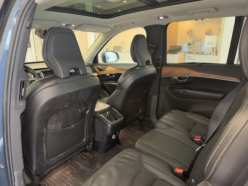 Used 2019 Volvo XC90 T6 Inscription w/ Advanced Package image 35