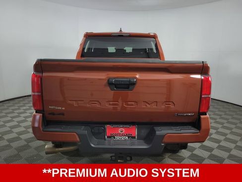 Used 2025 Toyota Tacoma TRD Sport image 7