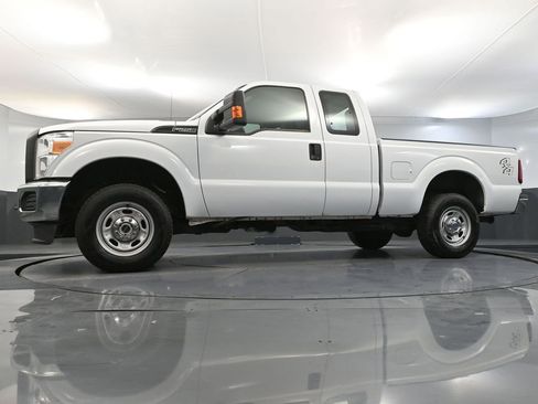 Used 2016 Ford F250 XL w/ Power Equipment Group image 51