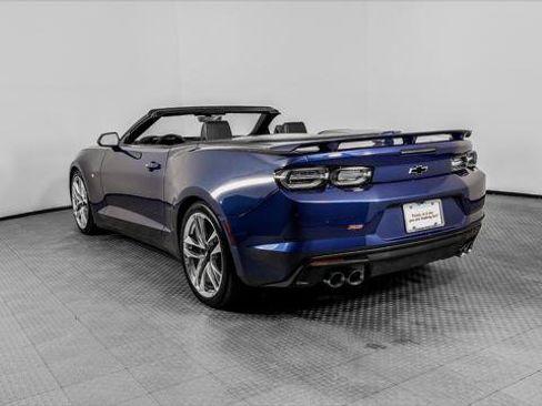 Used 2022 Chevrolet Camaro SS RWD image 6