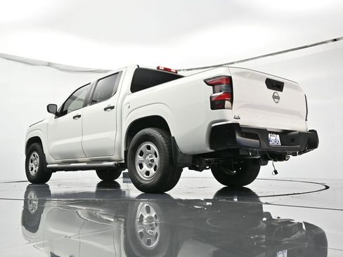 Used 2022 Nissan Frontier S w/ Technology Package image 52