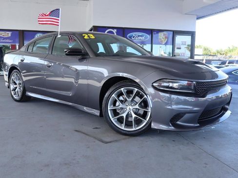 Used 2023 Dodge Charger GT image 3