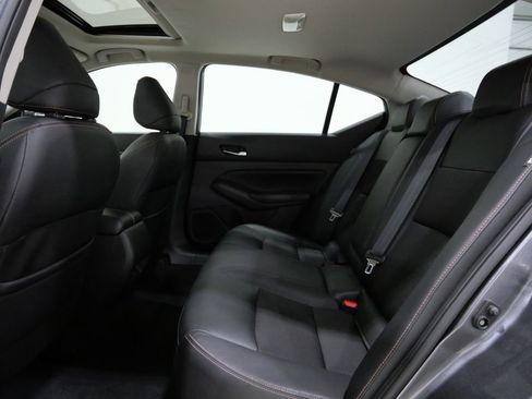 Used 2021 Nissan Altima 2.5 SR w/ SR Premium Package AWD/4WD image 23