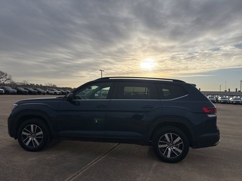 Used 2022 Volkswagen Atlas SE image 8