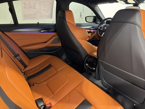 Used 2022 BMW M5 w/ Competition Package image 21