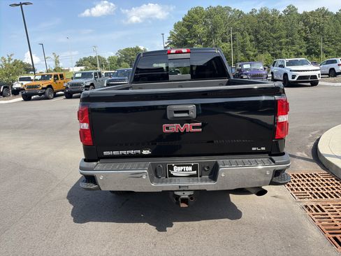 Used 2019 GMC Sierra 2500 SLT AWD/4WD image 15