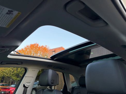 Used 2018 Audi Q5 2.0T Premium Plus w/ Premium Plus Package image 34