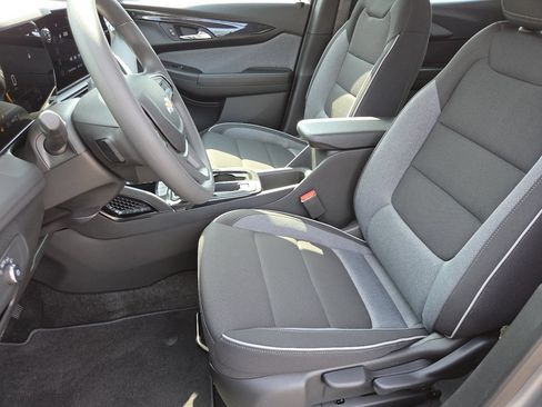 New 2026 Chevrolet TrailBlazer LS AWD/4WD image 23