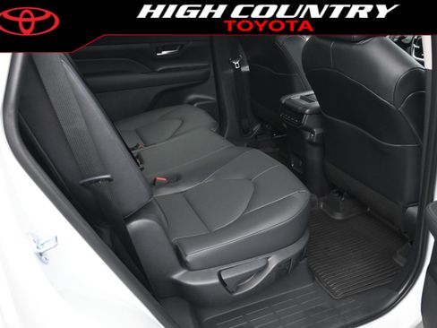 New 2026 Toyota Grand Highlander XLE FWD image 10