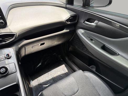 Used 2021 Hyundai Santa Fe SE FWD image 15