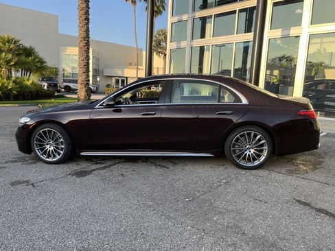 New 2026 Mercedes-Benz S 580 4MATIC Sedan image 3