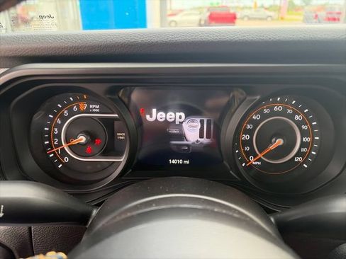 Used 2024 Jeep Gladiator Sport AWD/4WD image 20