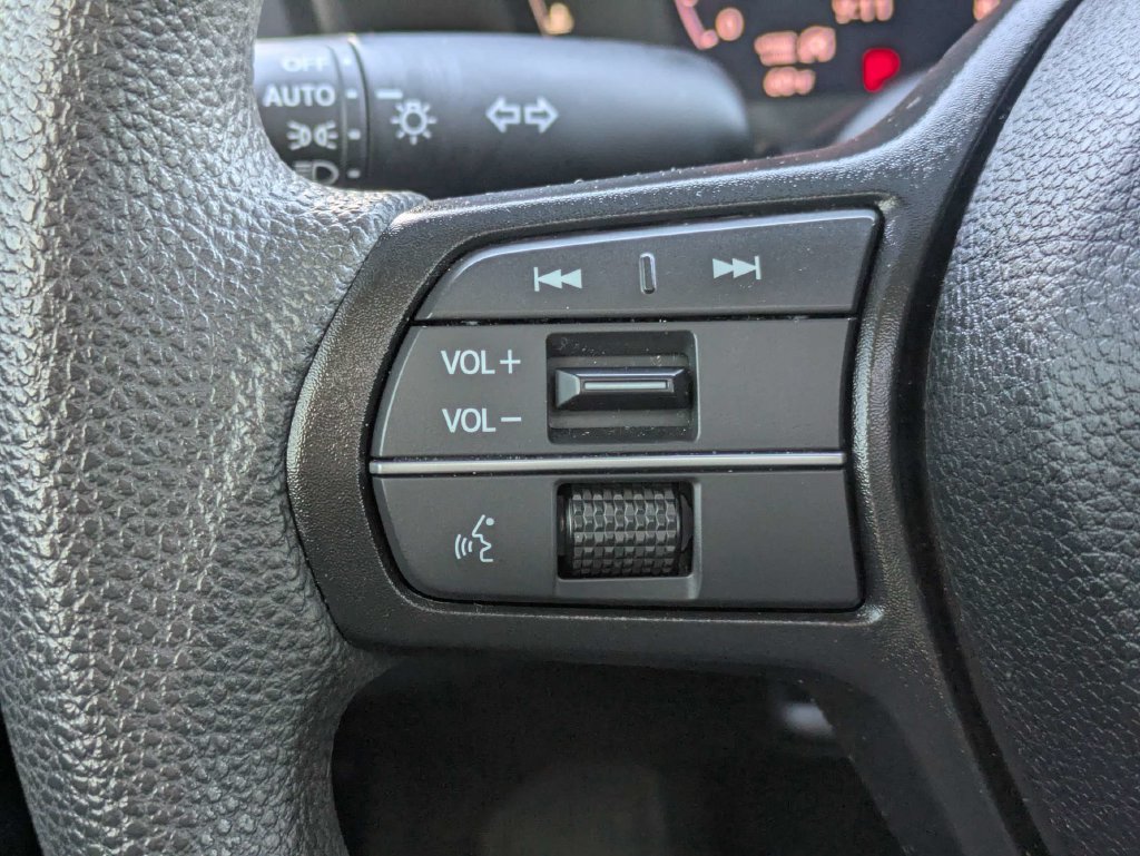 Used 2024 Honda Accord EX image 25