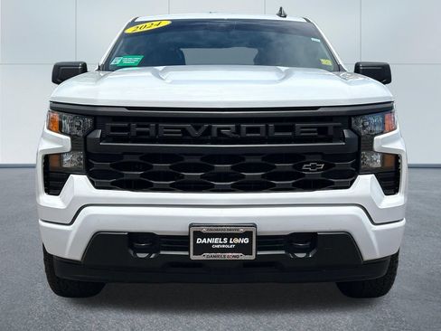 Used 2024 Chevrolet Silverado 1500 Custom w/ Turbomax Blackout Package AWD/4WD image 3