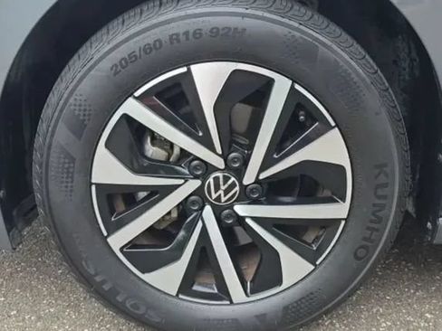 Used 2024 Volkswagen Jetta S FWD image 45