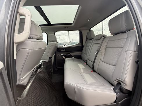 Used 2024 Toyota Tundra Limited image 6