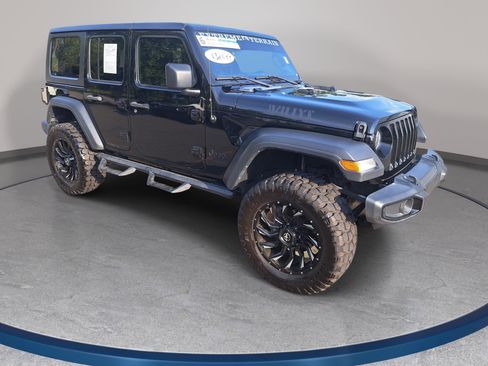 Used 2022 Jeep Wrangler Unlimited Sport AWD/4WD image 3