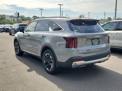 New 2026 Kia Sorento S w/ S Panoramic Sunroof Package