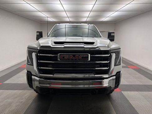 New 2026 GMC Sierra 3500 SLE w/ SLE Value Package image 2