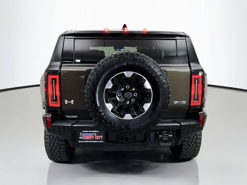 Used 2024 GMC Hummer EV 2X w/ Extreme Off-Road Package AWD/4WD image 6