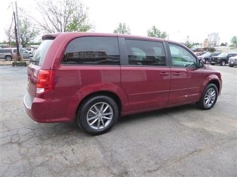 Used 2016 Dodge Grand Caravan SE FWD image 6