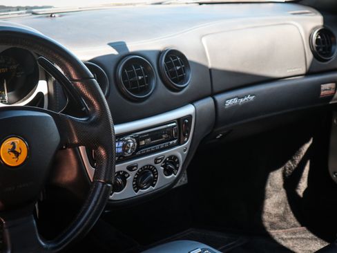 Used 2001 Ferrari 360 Spider image 27