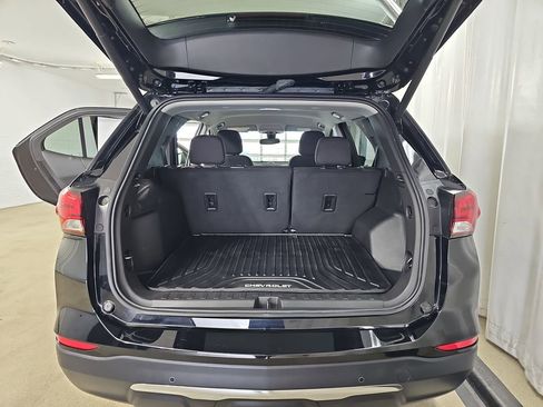 Used 2024 Chevrolet Equinox LT AWD/4WD image 15