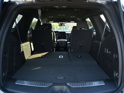 Used 2025 GMC Yukon Denali image 15