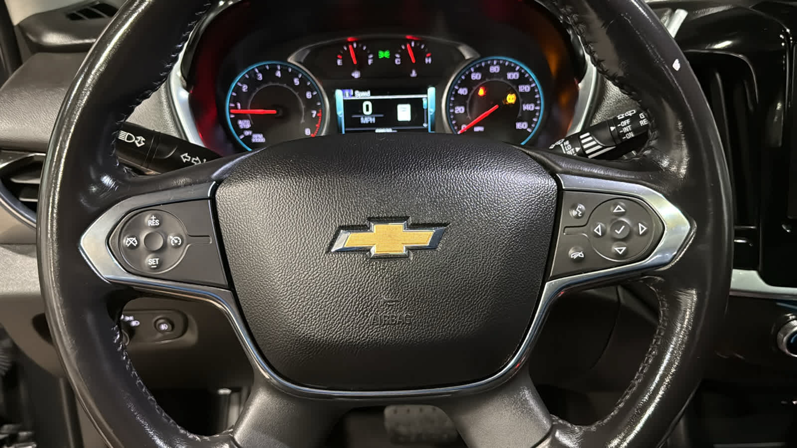 Used 2019 Chevrolet Traverse LT w/ LT Premium Package AWD/4WD image 11