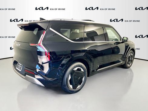 New 2026 Kia EV9 Land image 7