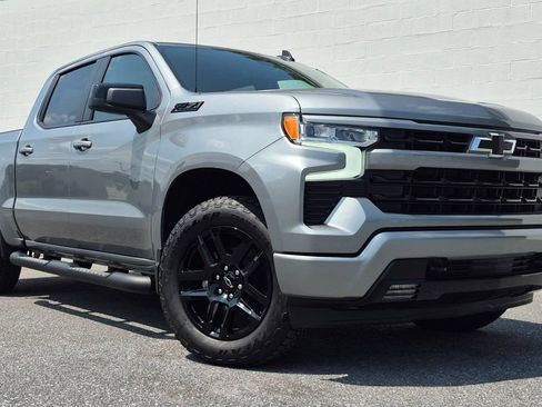 New 2026 Chevrolet Silverado 1500 RST w/ Z71 Off-Road Package AWD/4WD image 2