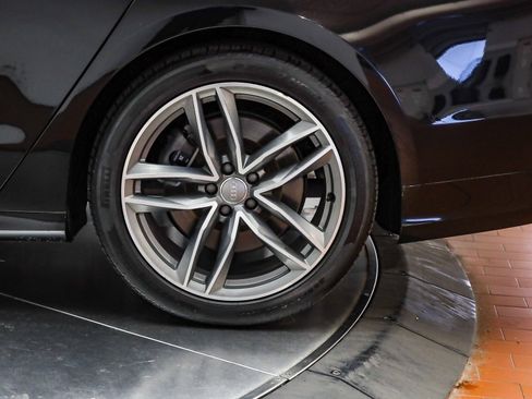 Used 2017 Audi A8 L 3.0T w/ Executive Package image 11