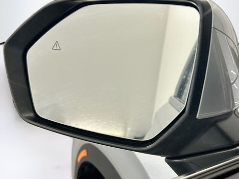 Used 2025 Hyundai Palisade SEL AWD/4WD image 16