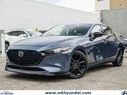 Used 2021 MAZDA MAZDA3 Hatchback w/Premium Plus Pkg